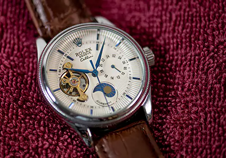 Buy Watches Online in White Rock, BC